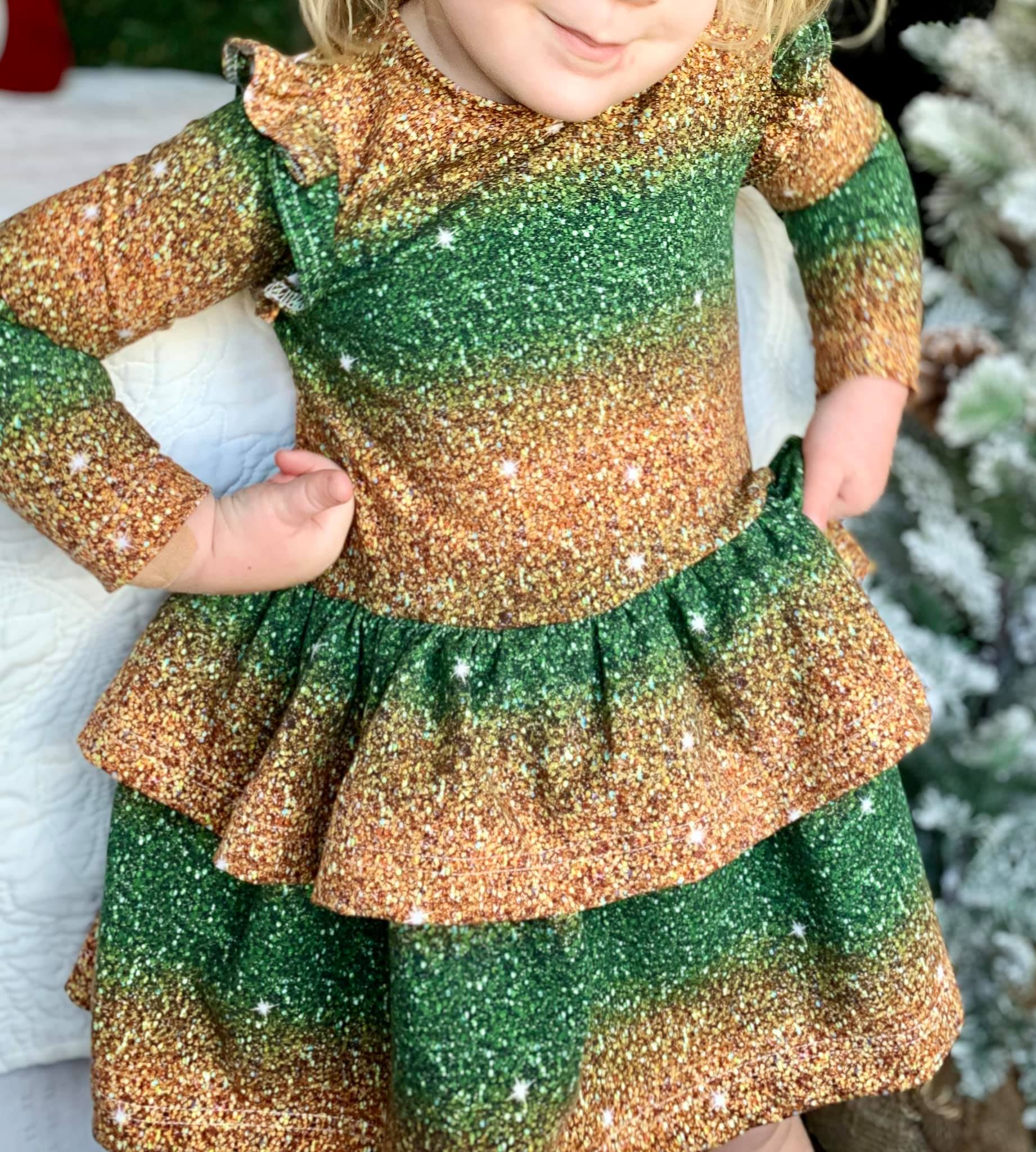 R35 Retail Textured Vinyl Glitter Chunky Green Gold 12″ x WOF